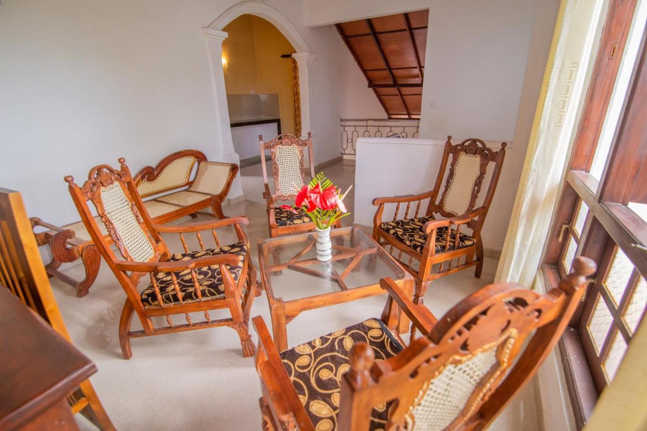 Mountain Gem Villa Hikkaduwa Esterno foto